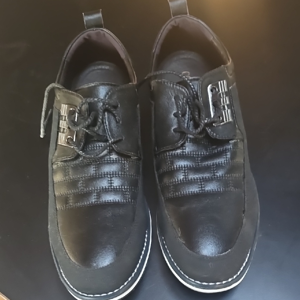 Stylish Black Leather Shoes